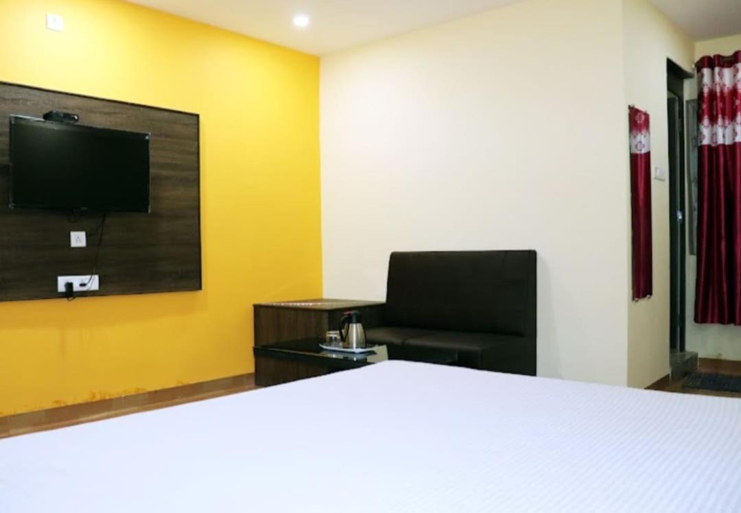 Fun And Food Resort & Holidays Harsola 外观 照片