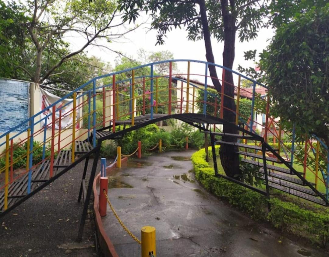 Fun And Food Resort & Holidays Harsola 外观 照片